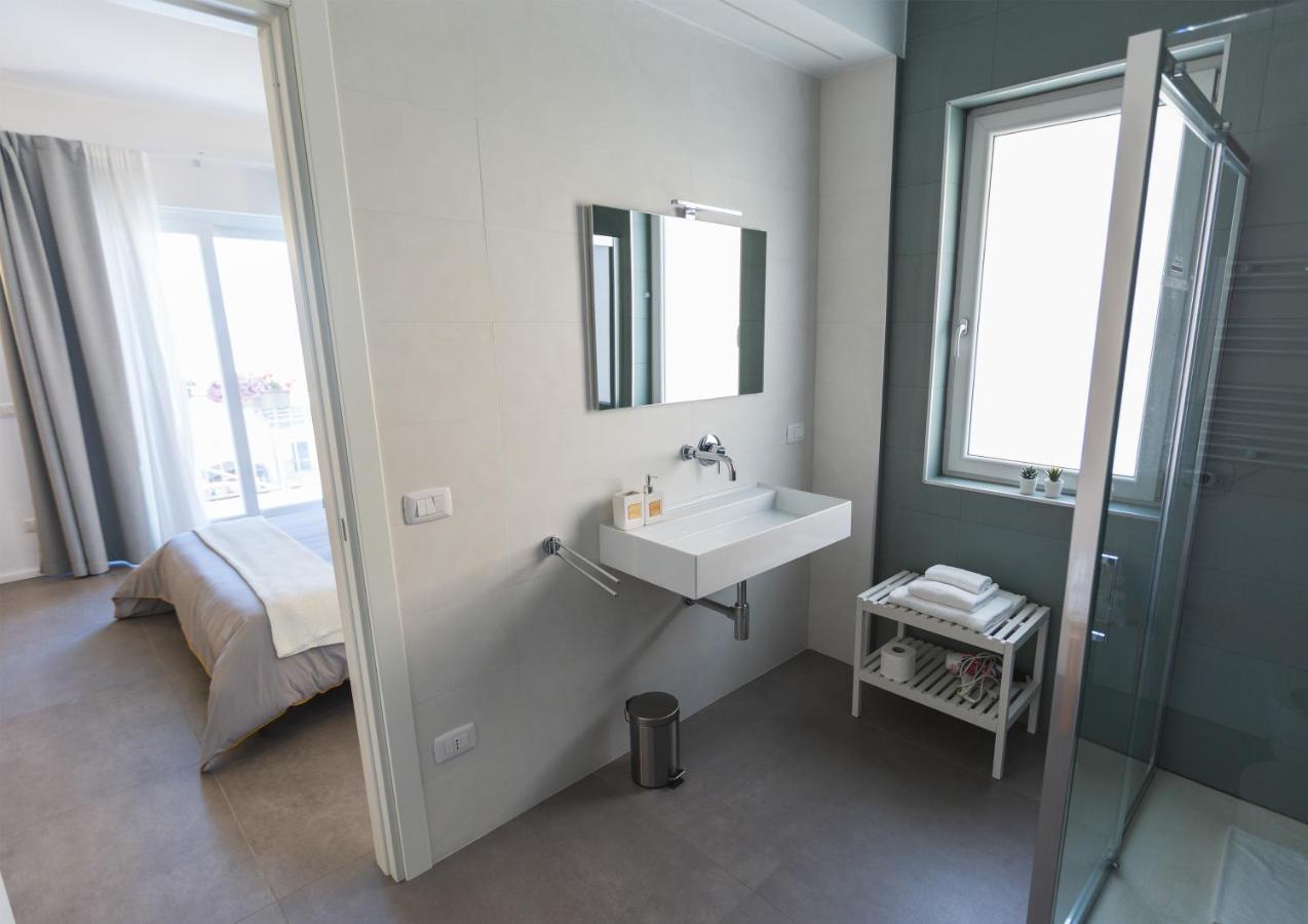 B&B A Due Passi Dal Mare Gela Kültér fotó